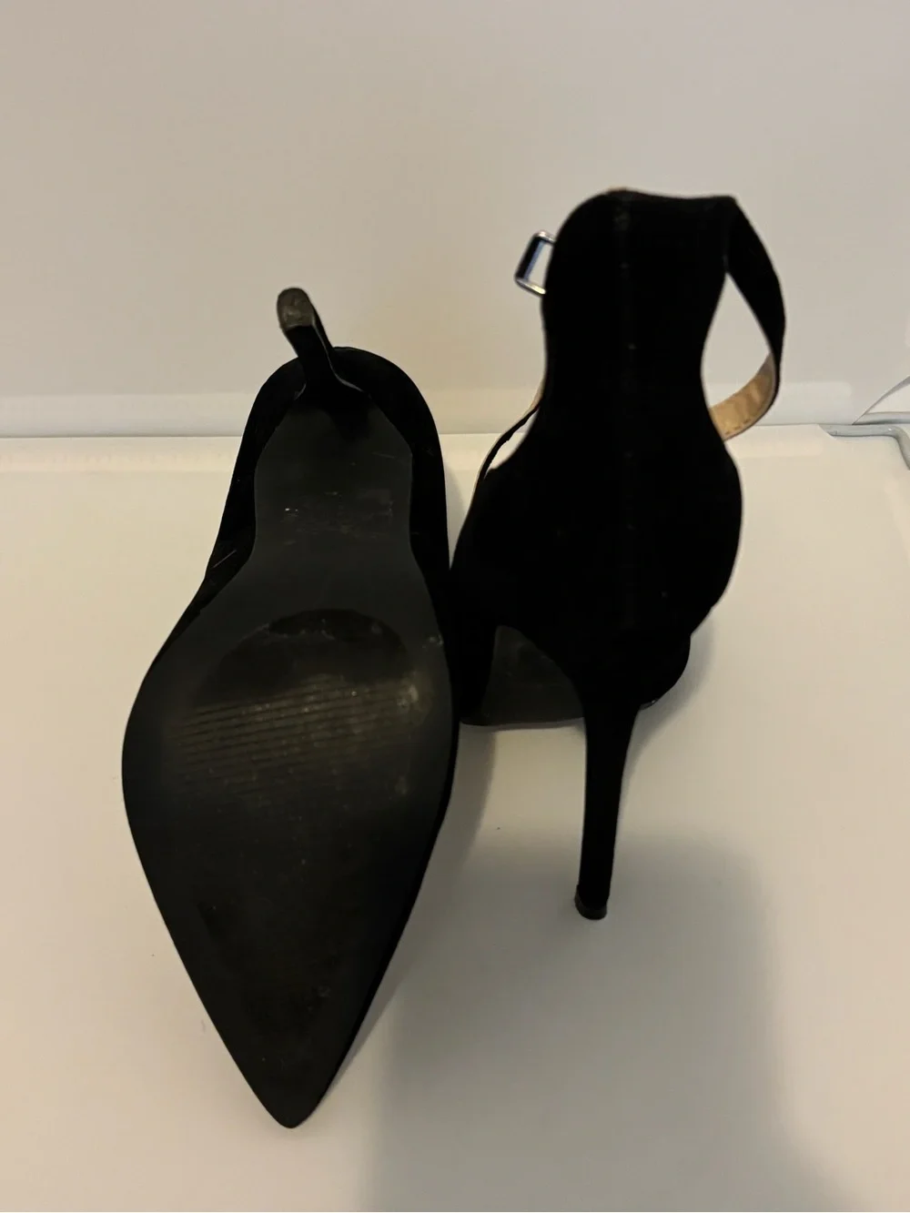 Shoe Republic LA Black Pointed-Toe Ankle-Strap Pumps